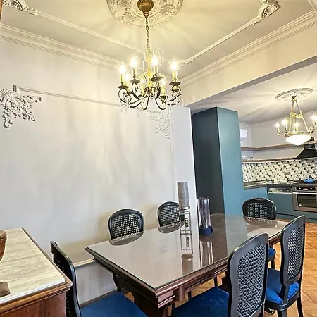 Luxurious 4bd/r Flat Nisantasi Apartamento
